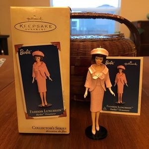 2005 Hallmark Barbie Ornament Fashion Luncheon
